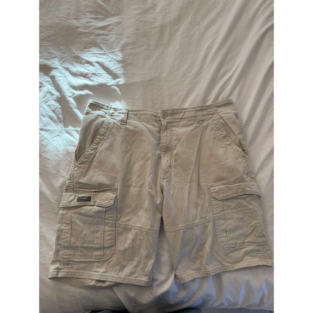 Wrangler Relaxed Fit Cargo Shorts Men’s Size‎ 38